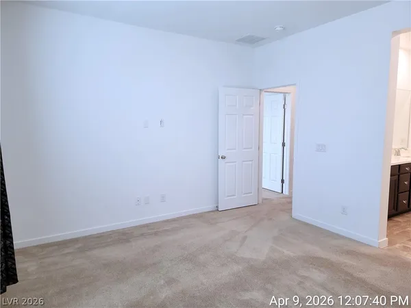 $2,000 | 965 Nevada State Drive, Unit 29103, Henderson, NV 89002