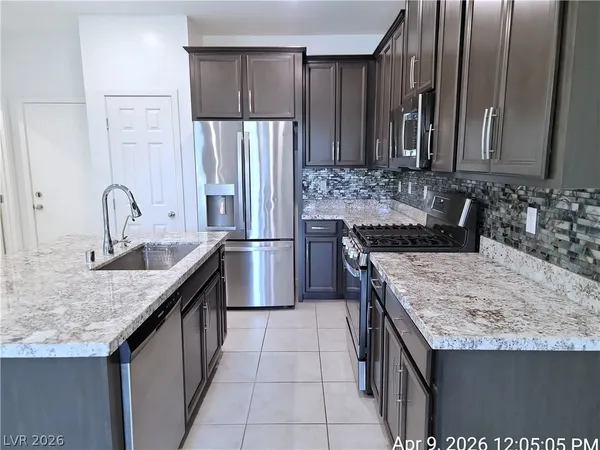 $2,000 | 965 Nevada State Drive, Unit 29103, Henderson, NV 89002