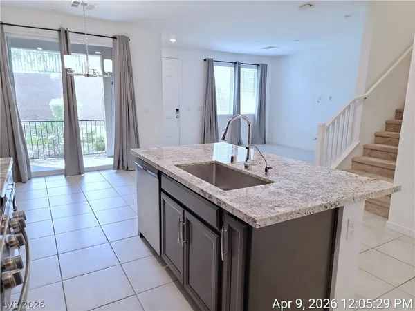 $2,000 | 965 Nevada State Drive, Unit 29103, Henderson, NV 89002