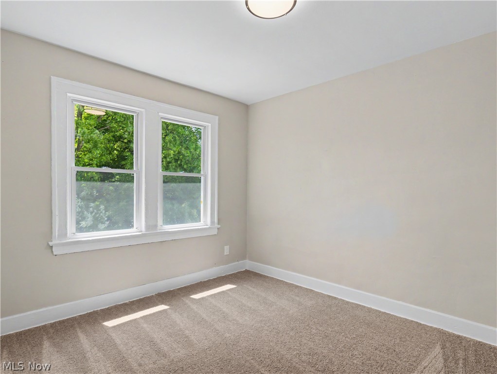 1367 Clearaire Road Cleveland, OH 44110 - Photo 22 of 25
