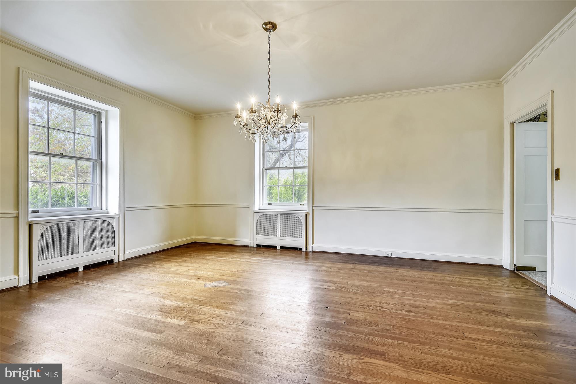 4303 Rugby Road Baltimore, MD 21210 - Photo 18 of 57 Dining Room
