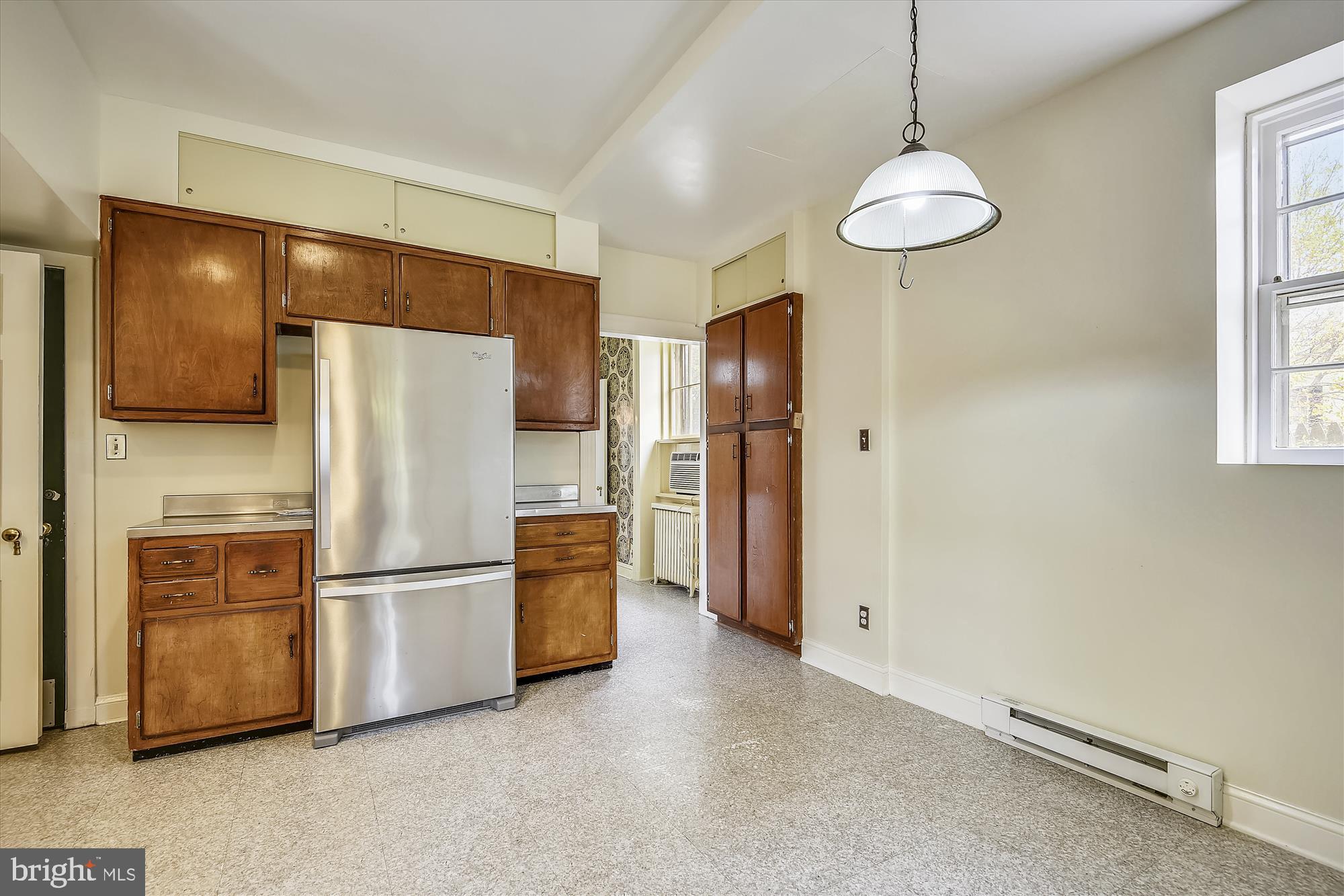 4303 Rugby Road Baltimore, MD 21210 - Photo 20 of 57 Large Kitchen