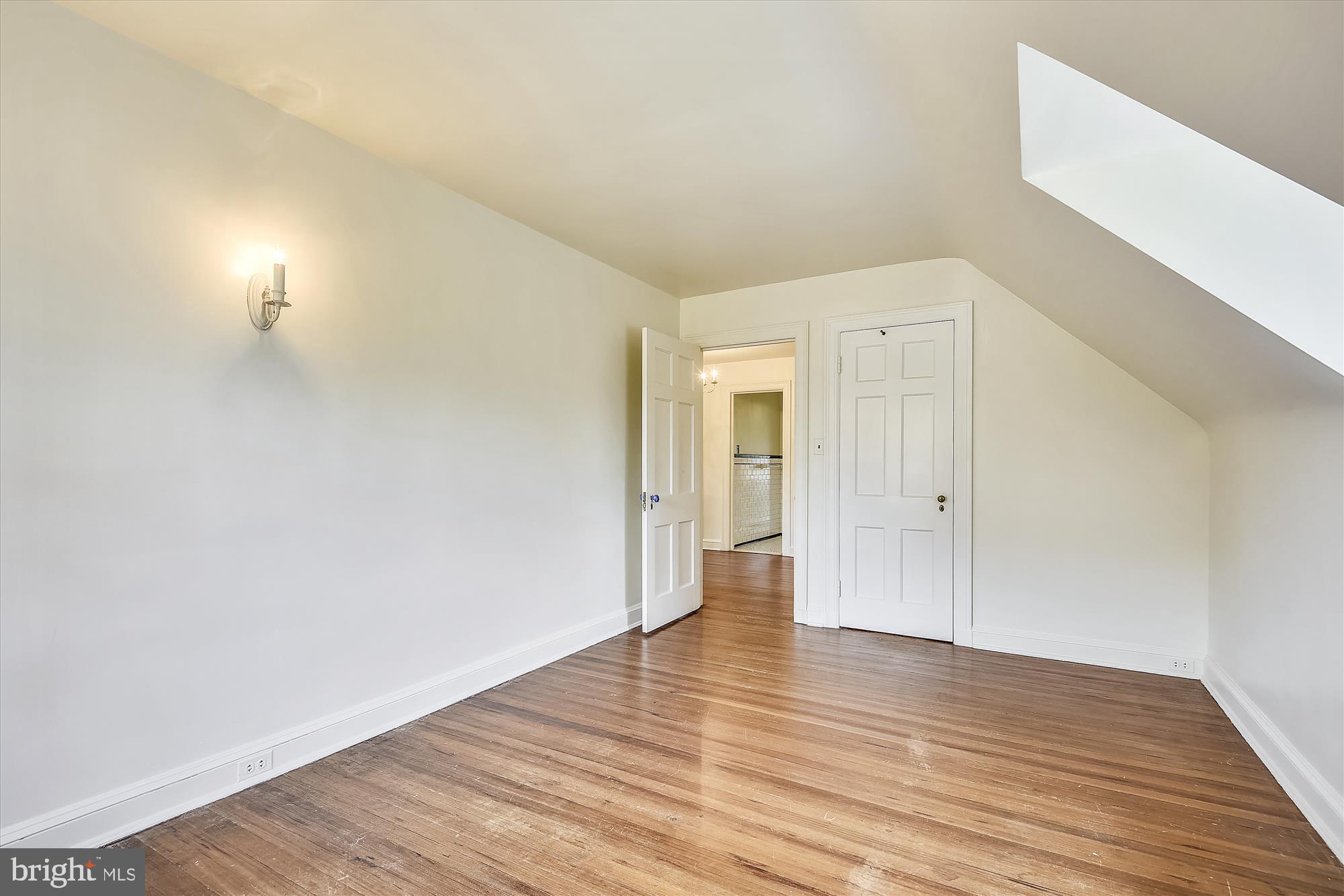 4303 Rugby Road Baltimore, MD 21210 - Photo 44 of 57 Bedroom 6
