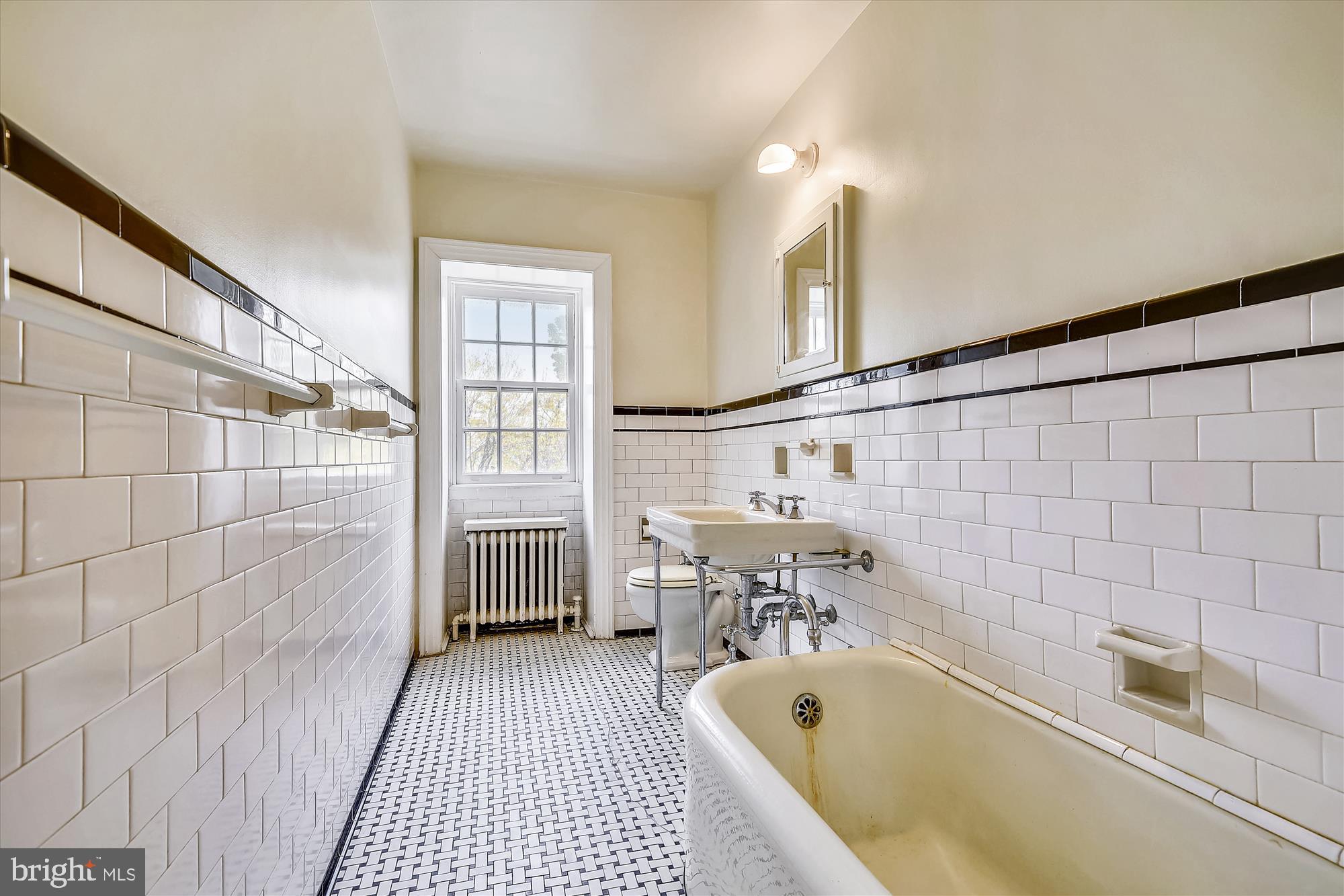 4303 Rugby Road Baltimore, MD 21210 - Photo 45 of 57 Full Bath 4