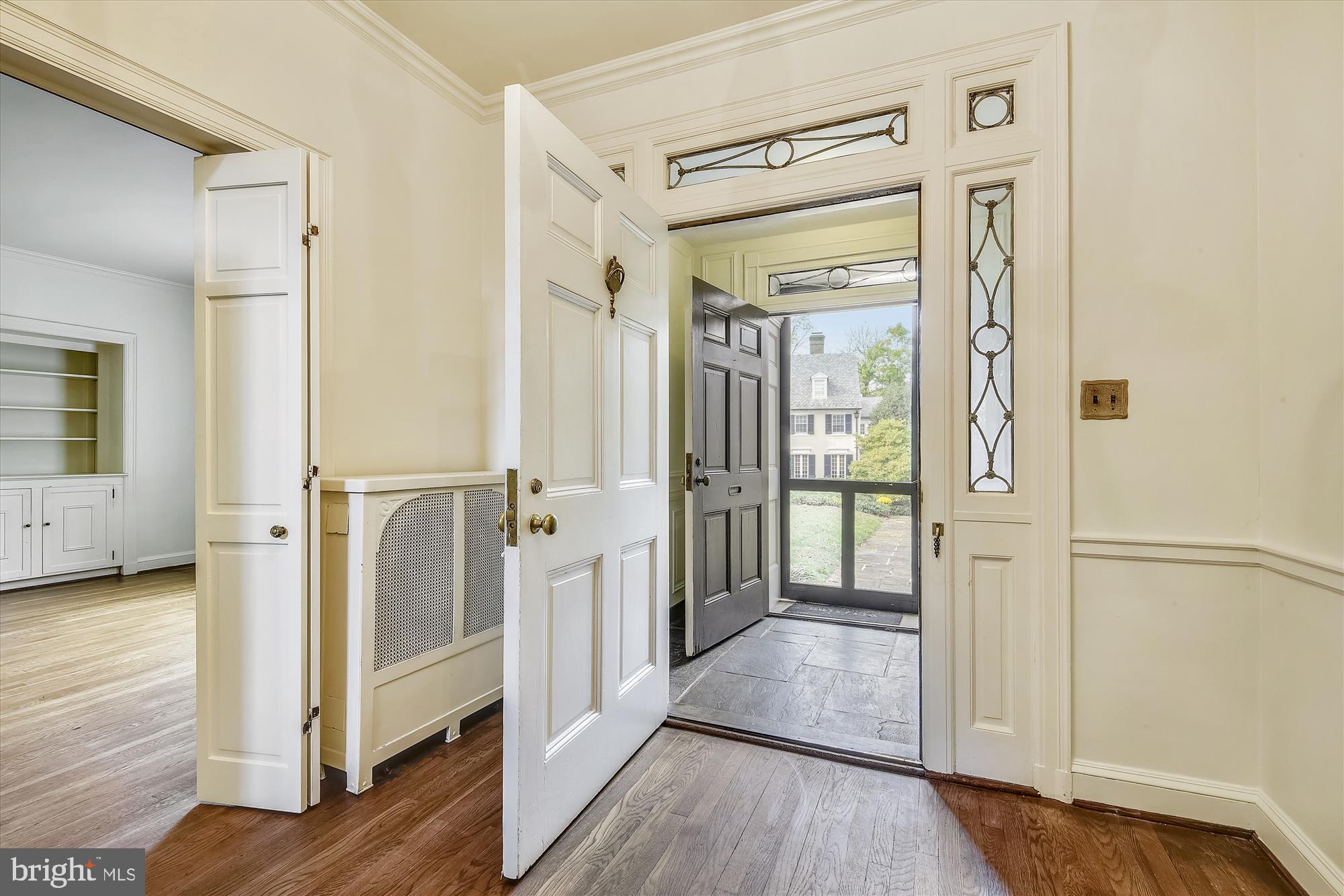 4303 Rugby Road Baltimore, MD 21210 - Photo 6 of 57 Welcoming double-entry foyer with cased mouldings