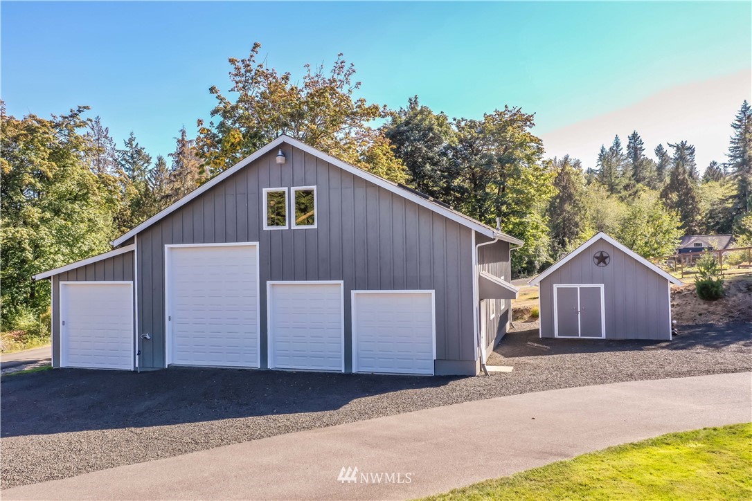 7851 East Grapeview Loop Road Allyn, WA 98524 - Photo 21 of 25 Gallery Image 21