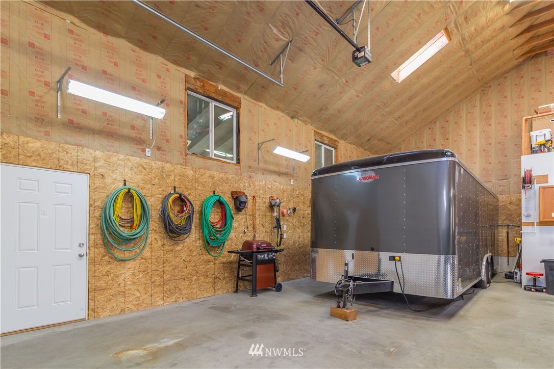 7851 East Grapeview Loop Road Allyn, WA 98524 - Photo 23 of 25 Gallery Image 23
