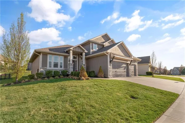 $665,000 | 13105 West 171st Street, Overland Park, KS 66221
