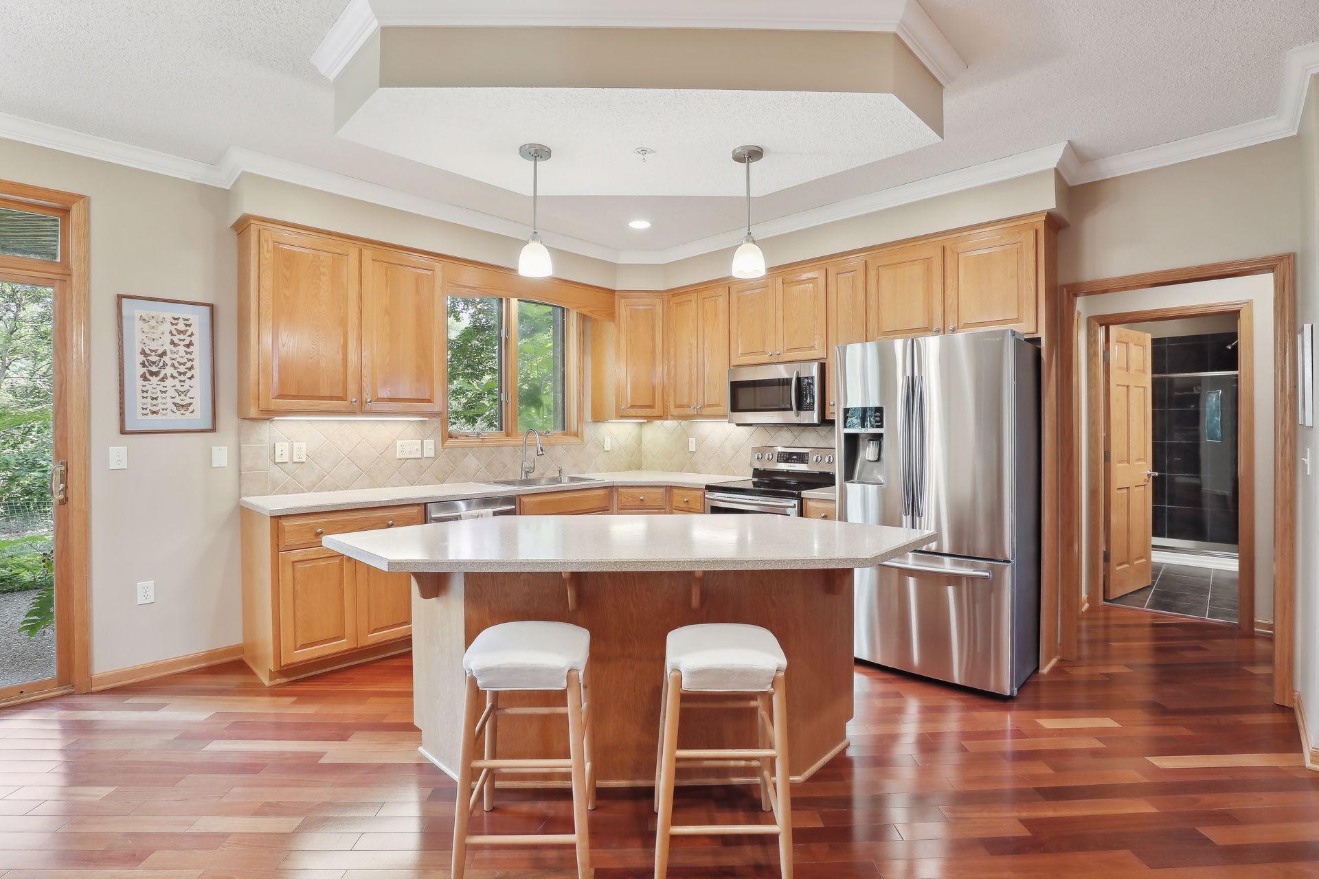 621 Cascade Drive Chaska, MN 55318 - Photo 12 of 60