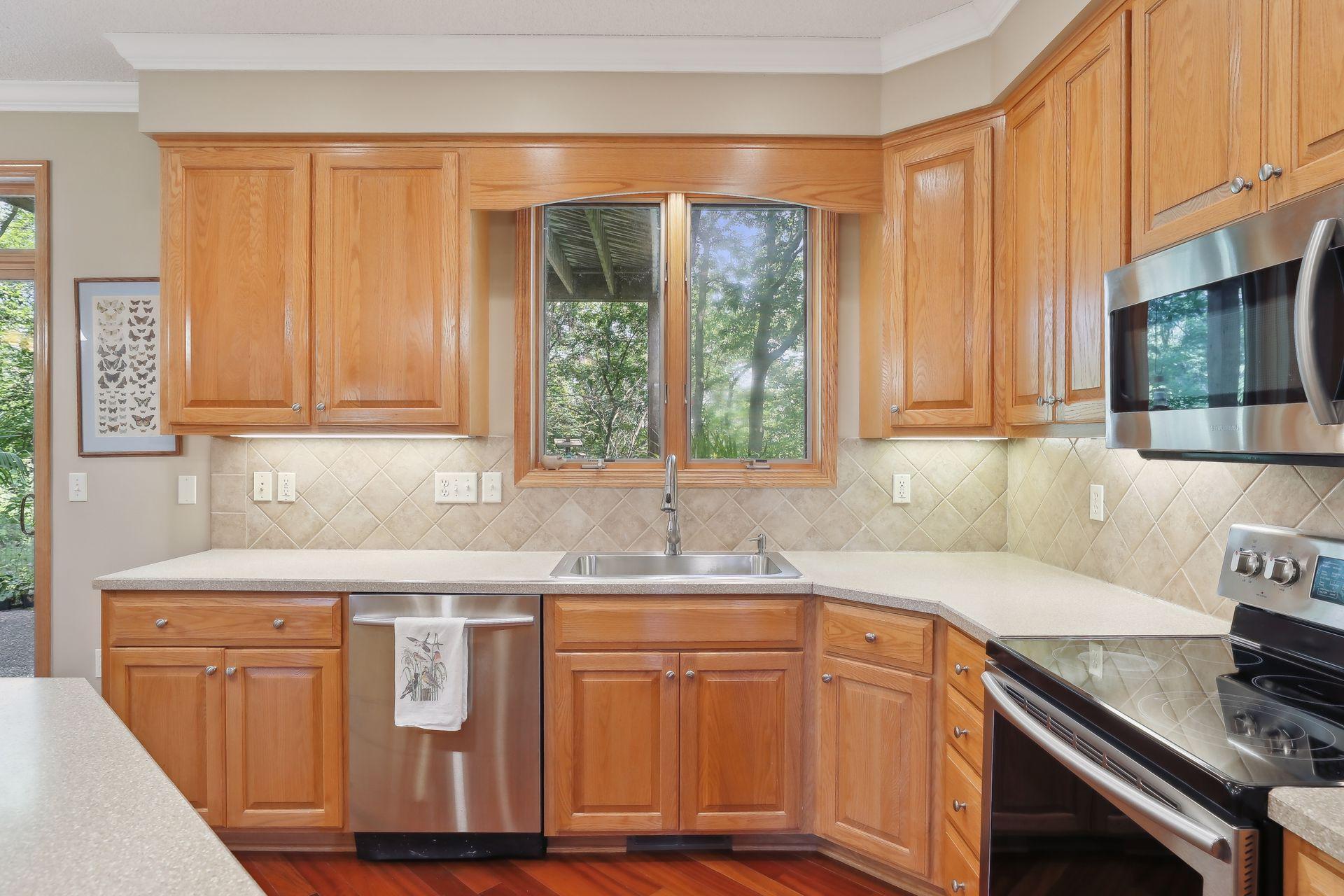 621 Cascade Drive Chaska, MN 55318 - Photo 15 of 60