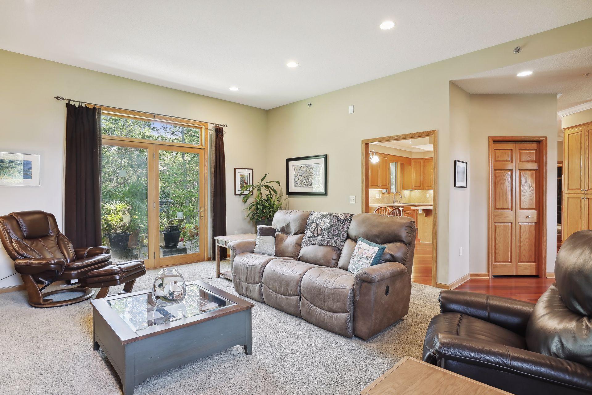 621 Cascade Drive Chaska, MN 55318 - Photo 19 of 60