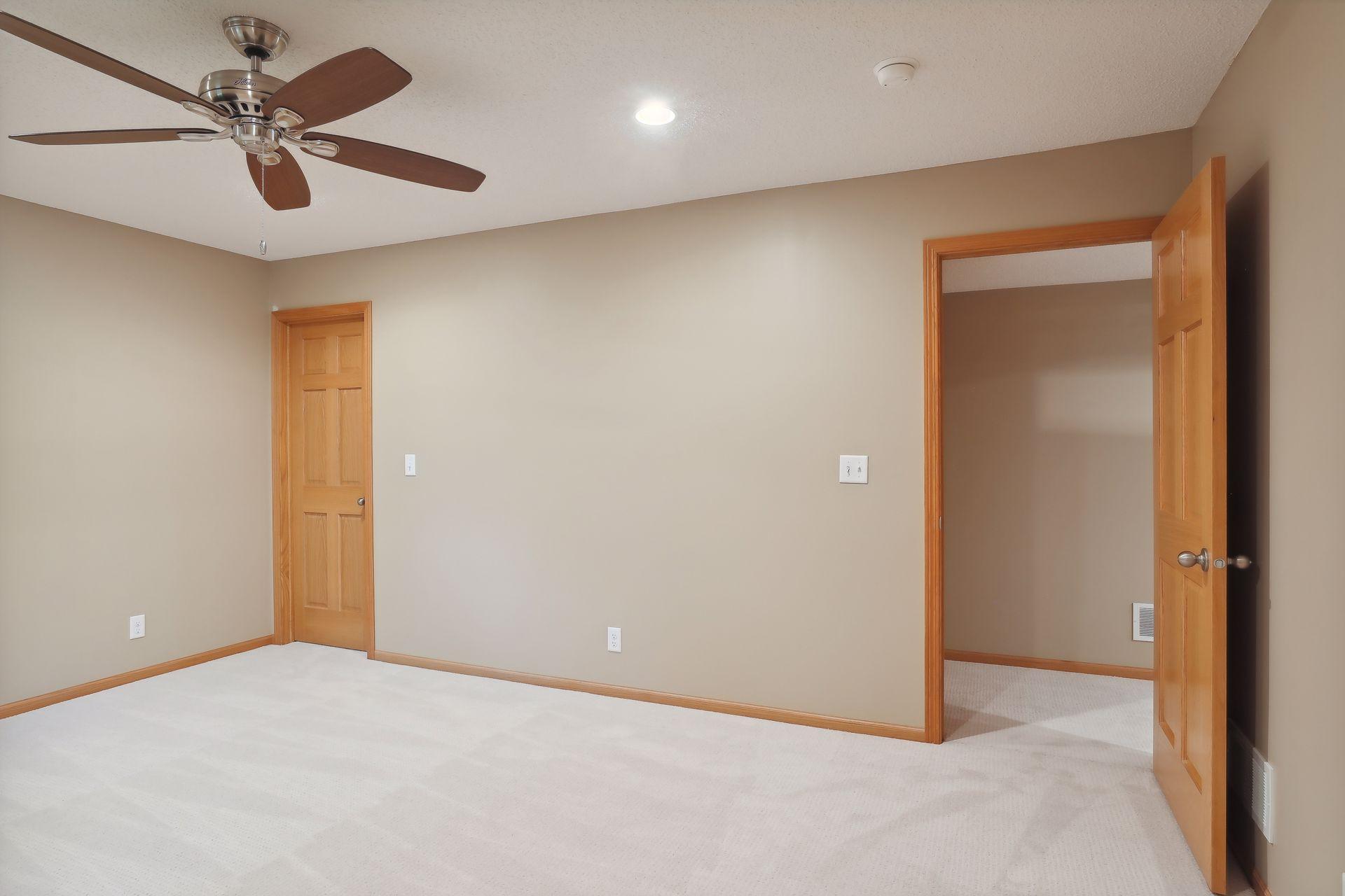 621 Cascade Drive Chaska, MN 55318 - Photo 39 of 60