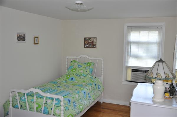 29 Donbray Road Springfield, MA 01119 - Photo 10 of 15