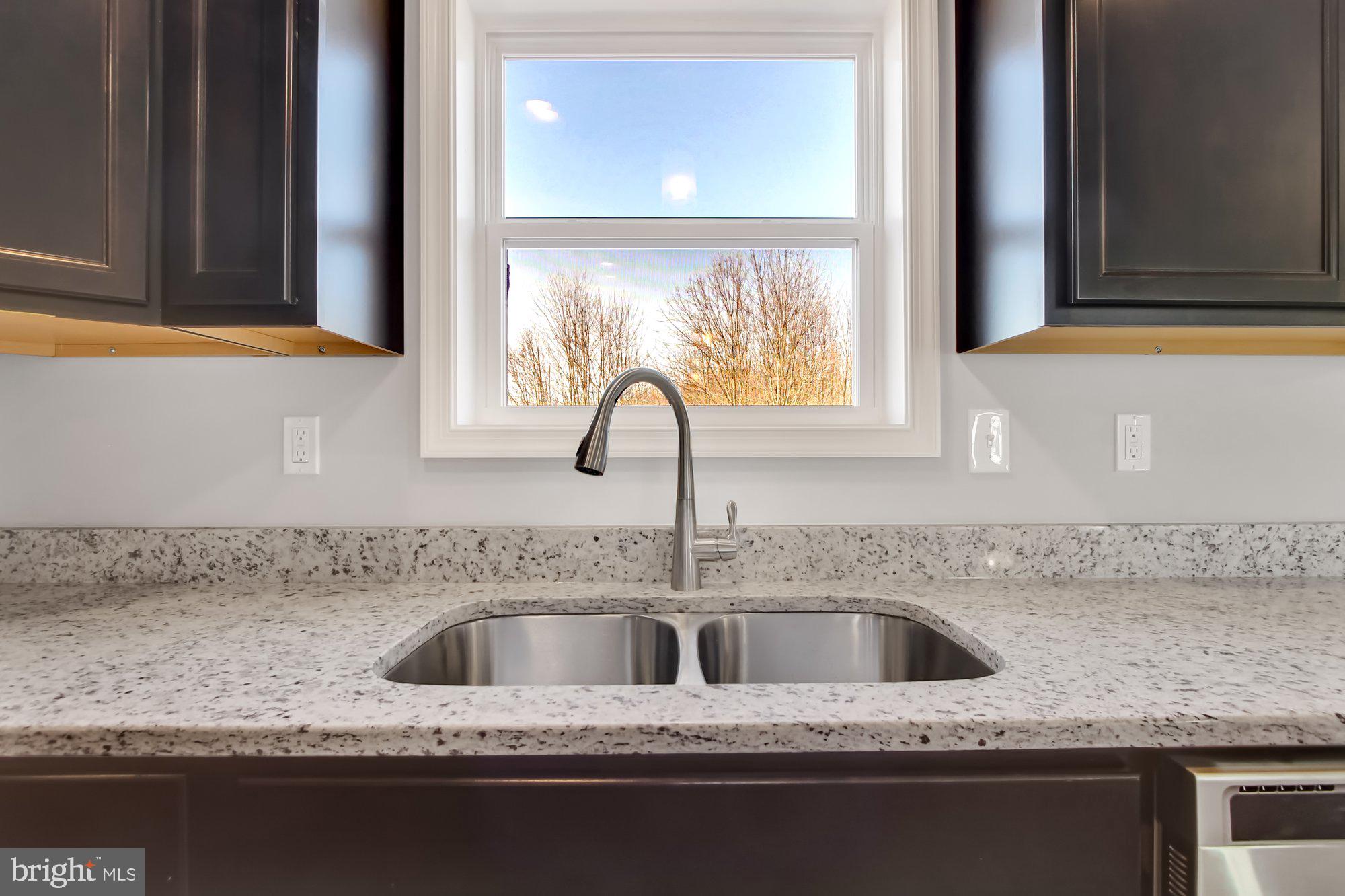662 Stoverstown Road York, PA 17408 - Photo 13 of 22 Still time to choose Granite countertops