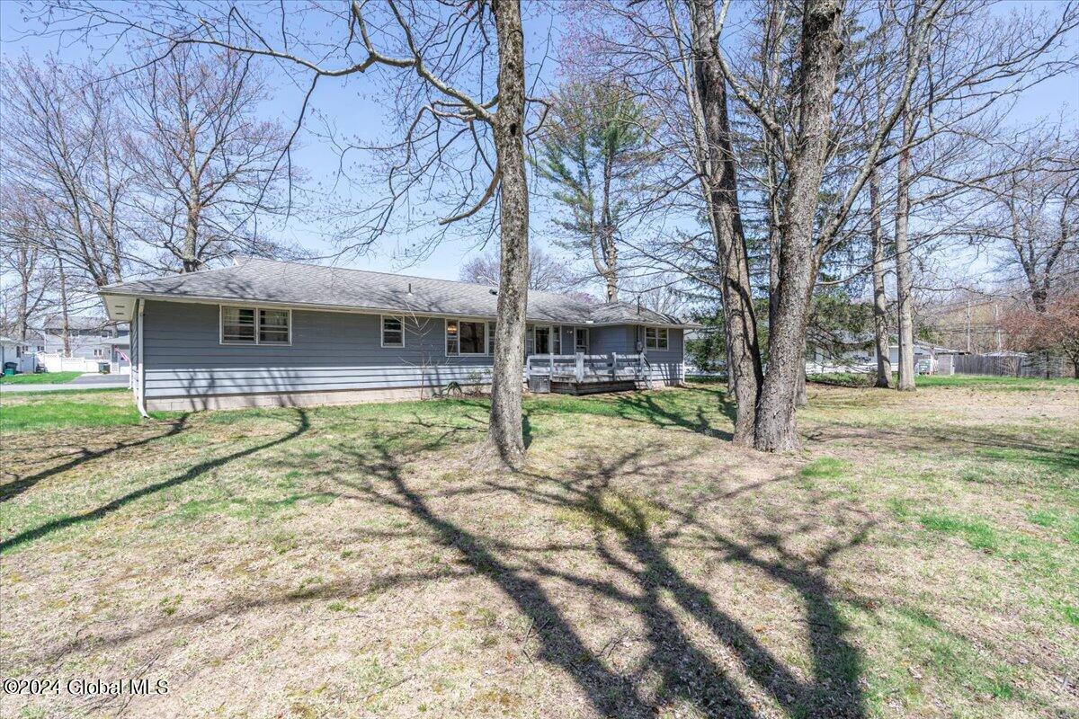 77 Mordella Road Colonie, NY 12205 - Photo 29 of 32 32-77 MORDELLA-8