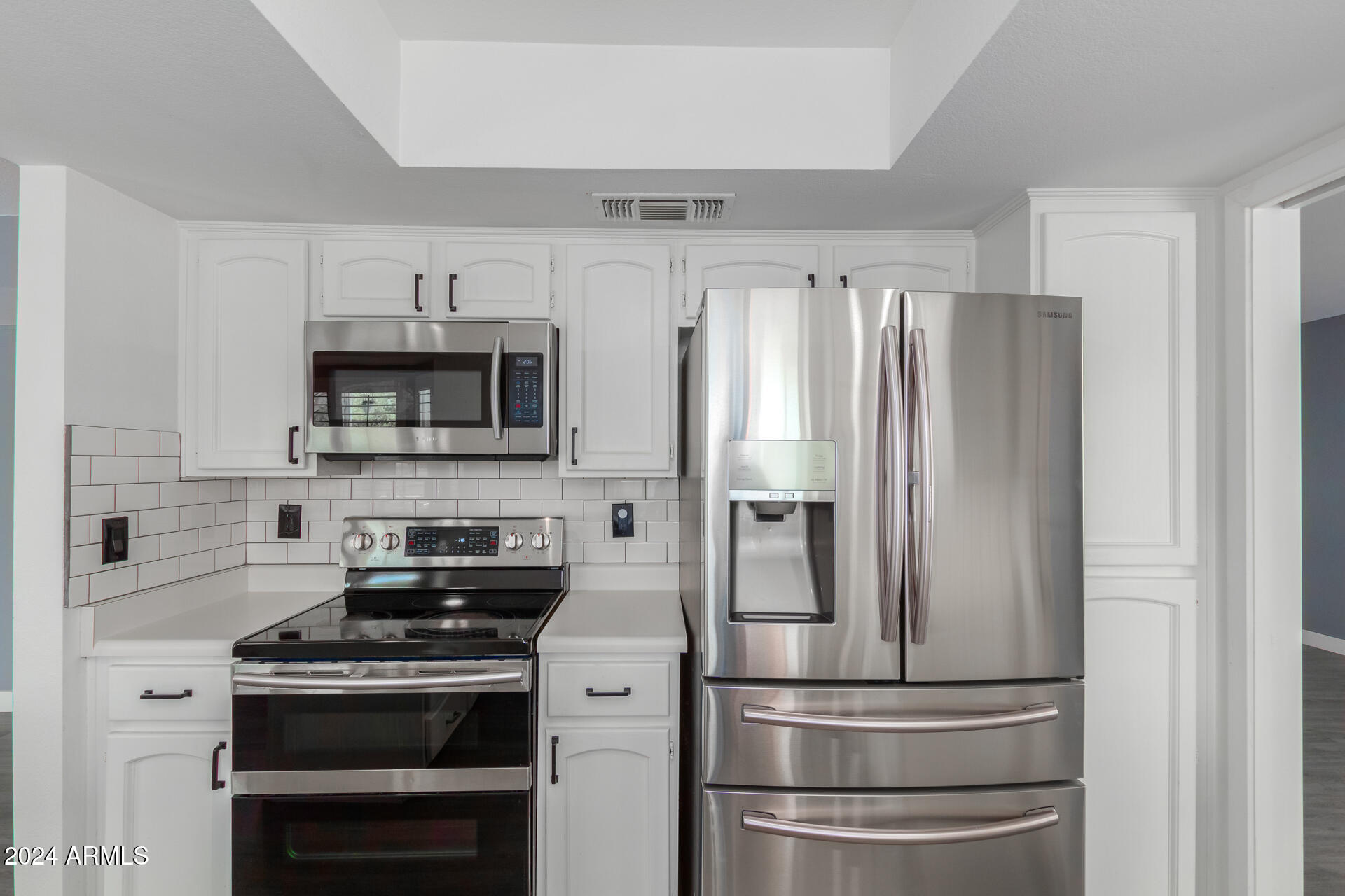 609 West Grandview Road Phoenix, AZ 85023 - Photo 22 of 48 24 - Grandview