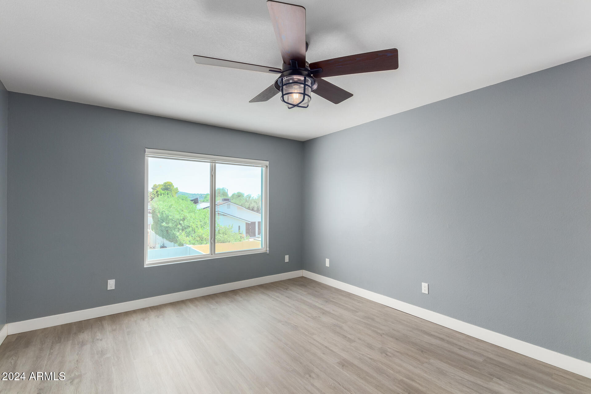 609 West Grandview Road Phoenix, AZ 85023 - Photo 28 of 48 29 - Grandview