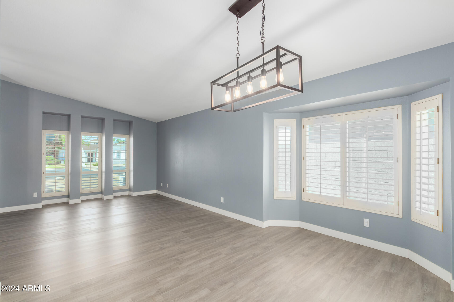 609 West Grandview Road Phoenix, AZ 85023 - Photo 10 of 48 13 - Grandview