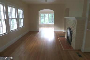 4022 25th Road North Arlington, VA 22207 - Photo 4 of 12 Living room going into sun room