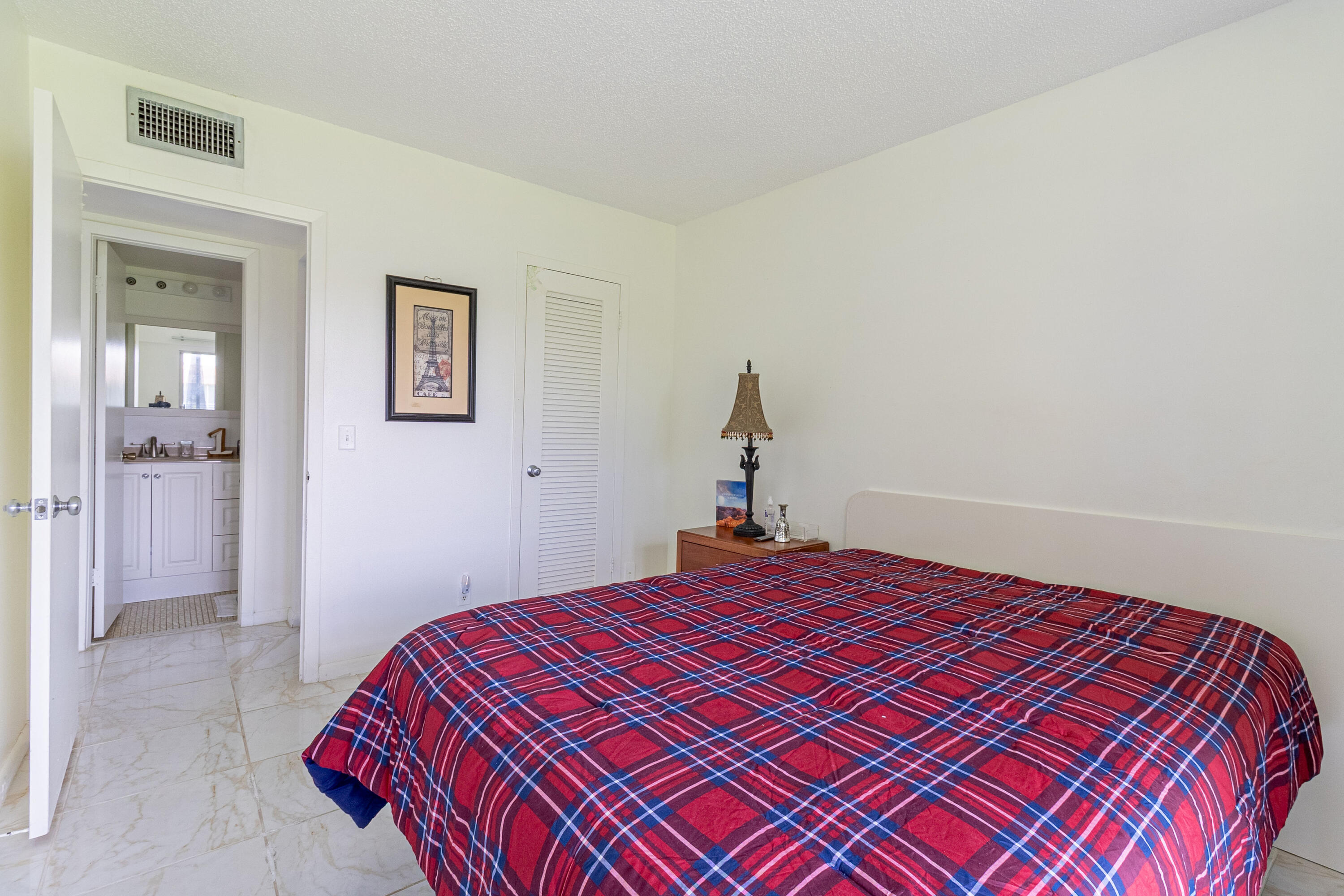 158 Mansfield D Boca Raton, FL 33434 - Photo 21 of 26 Second-bedroom-2