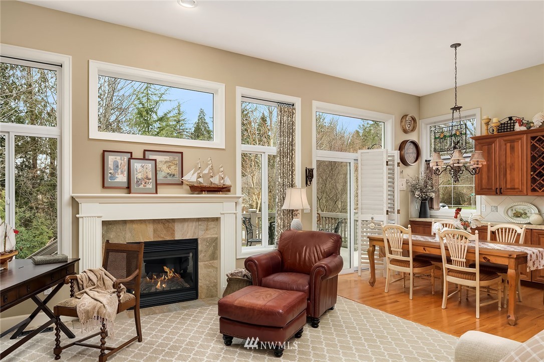 16617 Parkside Way Southeast Renton, WA 98058 - Photo 11 of 25