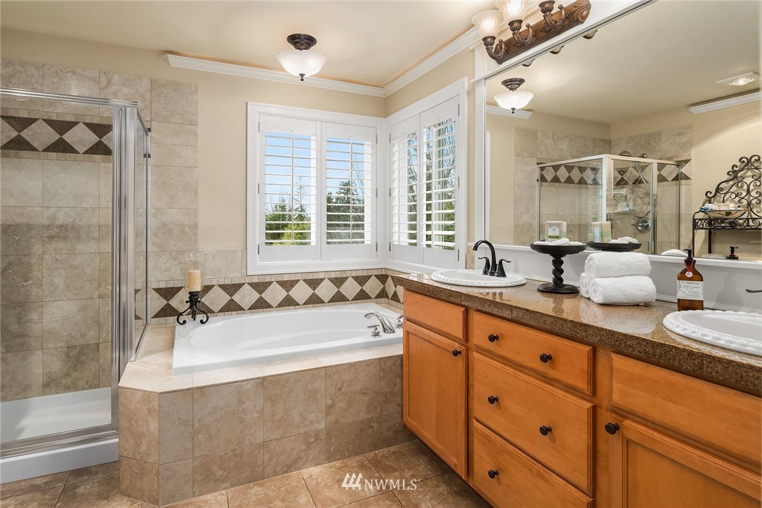 16617 Parkside Way Southeast Renton, WA 98058 - Photo 14 of 25