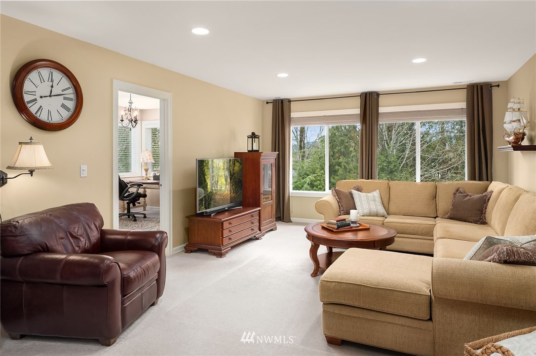 16617 Parkside Way Southeast Renton, WA 98058 - Photo 19 of 25