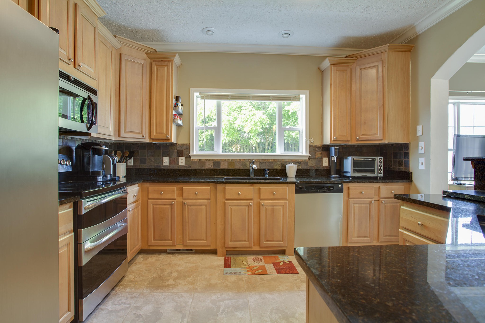 8213 Nubbin Ridge Road Knoxville, TN 37919 - Photo 8 of 40 Gallery Image 8