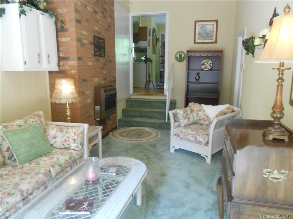 250 Grayson Drive Rutherfordton, NC 28139 - Photo 2 of 20 Gallery Image 2