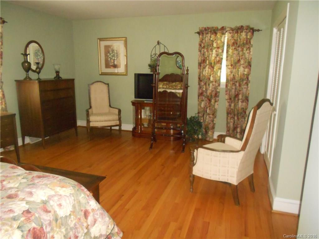 250 Grayson Drive Rutherfordton, NC 28139 - Photo 12 of 20 Gallery Image 12