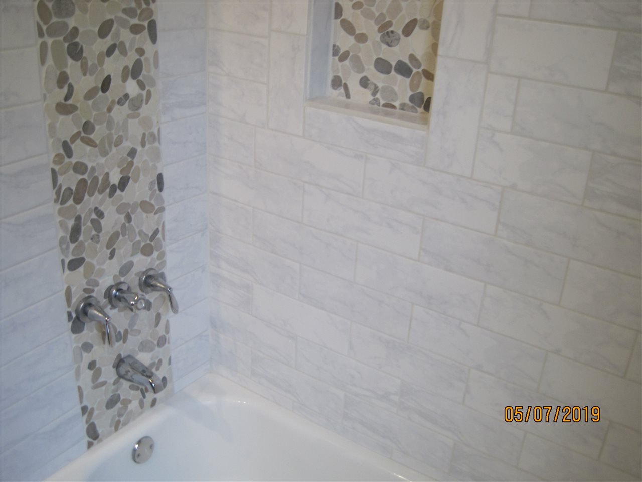 21751 24 Mile Road Macomb, MI 48042 - Photo 19 of 28 main bath shower