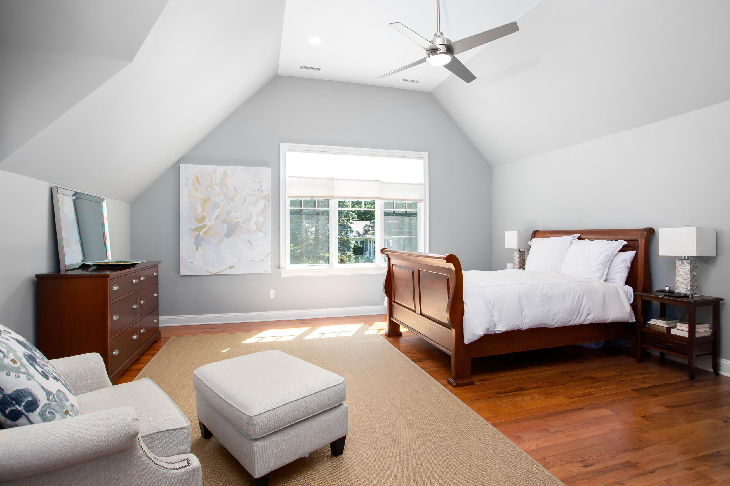 21 Ledge Road Norwalk, CT 06853 - Photo 12 of 32 a spacious bedroom with a bed and a couch