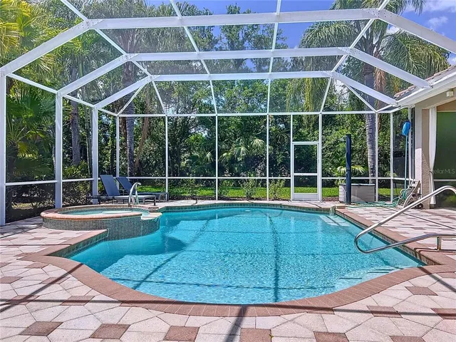 $925,000 | 6924 Cumberland Terrace, University Park, FL 34201