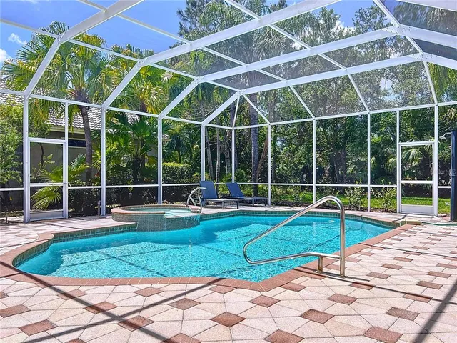 $925,000 | 6924 Cumberland Terrace, University Park, FL 34201