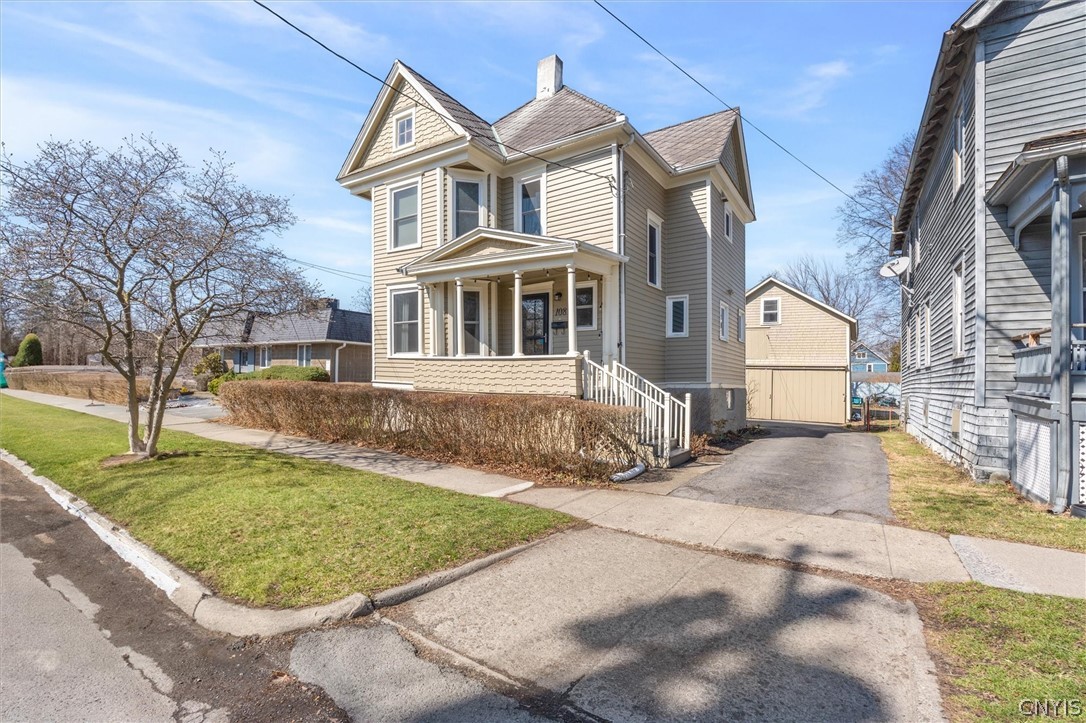 108 Farm Street Ithaca, NY 14850 - Photo 3 of 50