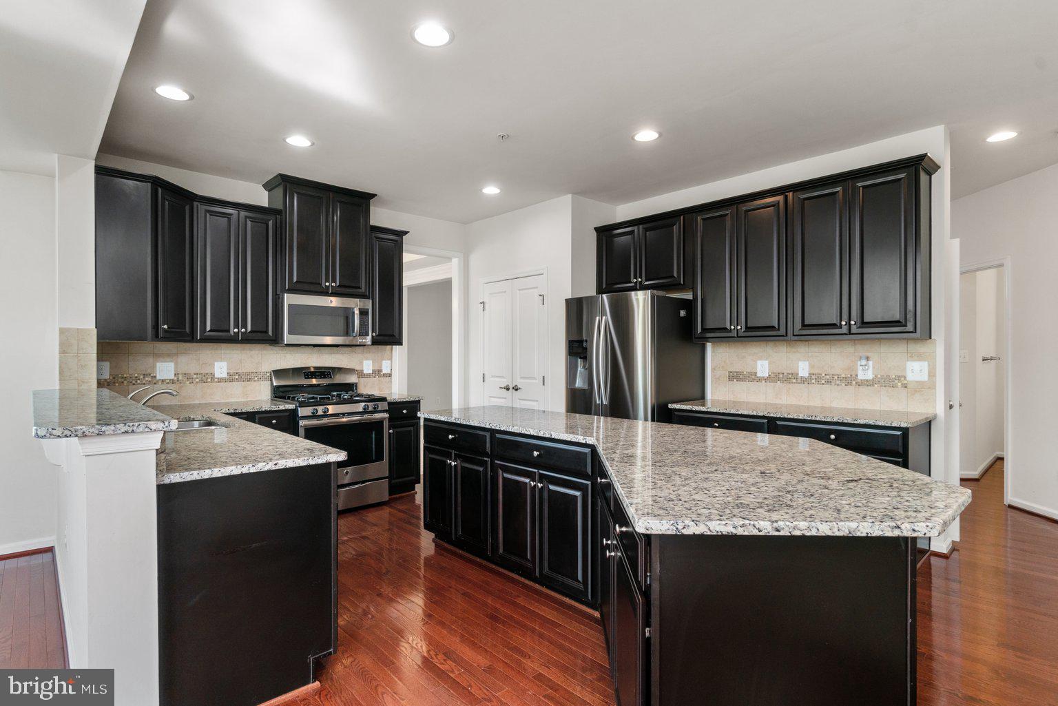 10411 Windlass Run Road Baltimore, MD 21220 - Photo 11 of 44