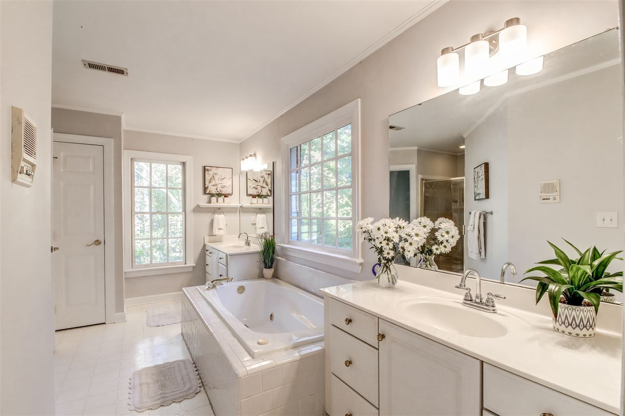 9024 Hemingwood Court Raleigh, NC 27613 - Photo 21 of 28 Photo 21