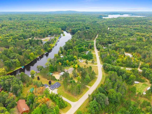 $499,000 | W12235 Eagle Road, Athelstane, WI 54104