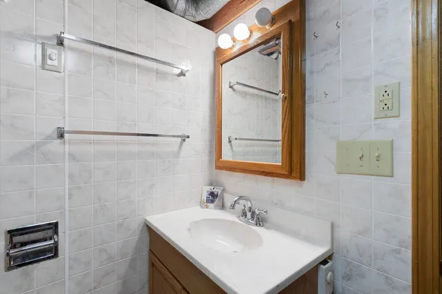 $499,000 | W12235 Eagle Road, Athelstane, WI 54104