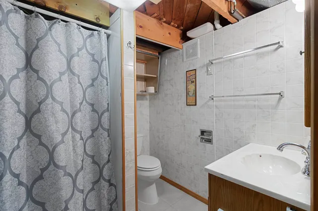 $499,000 | W12235 Eagle Road, Athelstane, WI 54104