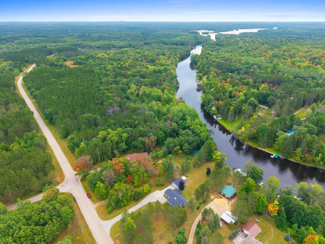 $499,000 | W12235 Eagle Road, Athelstane, WI 54104