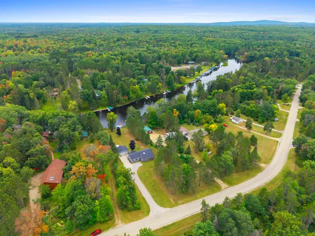 $499,000 | W12235 Eagle Road, Athelstane, WI 54104