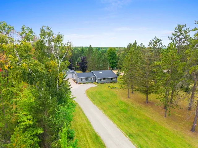 $499,000 | W12235 Eagle Road, Athelstane, WI 54104