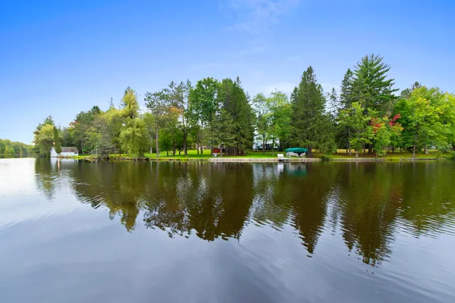 $499,000 | W12235 Eagle Road, Athelstane, WI 54104