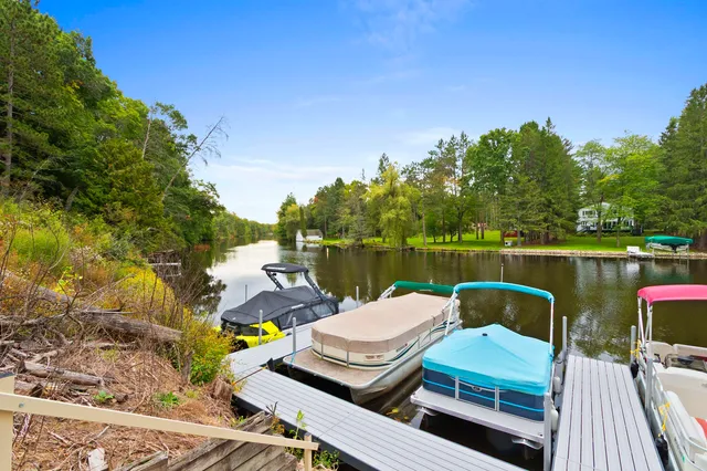 $499,000 | W12235 Eagle Road, Athelstane, WI 54104