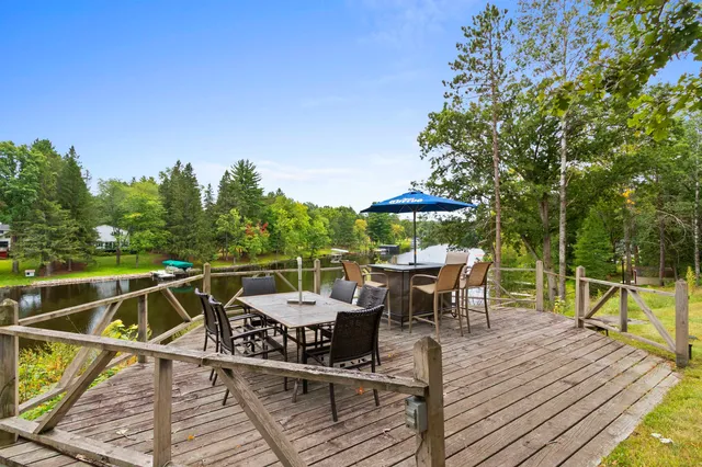 $499,000 | W12235 Eagle Road, Athelstane, WI 54104