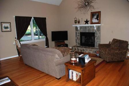 2 Living Room