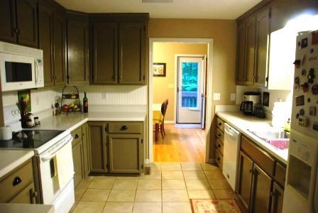 7 Kitchen