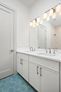 $2,195,000 | 4846 North Hermitage Avenue, Chicago, IL 60640