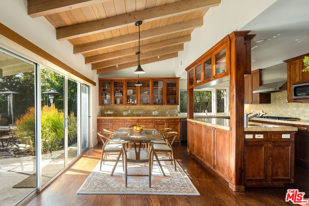 3823 Cody Road Sherman Oaks, CA 91403 - Photo 10 of 38